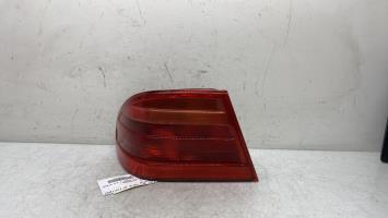 Fanale posteriore principale sinistro (luci)
