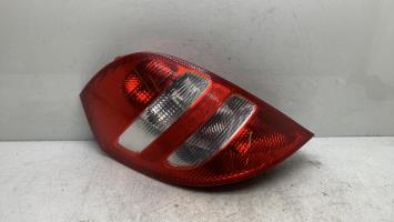 Fanale posteriore principale sinistro (luci)