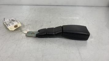Aggancio cintura sicurezza anteriore destro