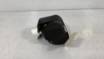 Cinturón de seguridad trasero derecho