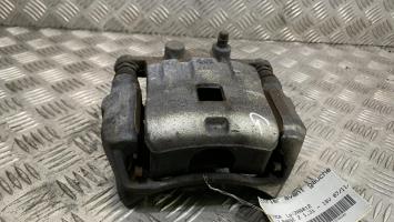 Etrier avant gauche (freinage)