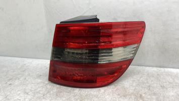 Fanale posteriore principale destro (luci)