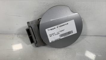 Trappe d'essence