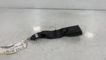 Attache ceinture arriere gauche