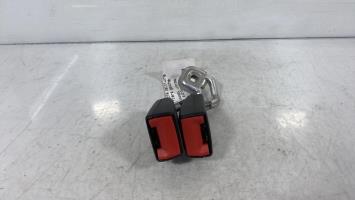 Attache ceinture arriere gauche