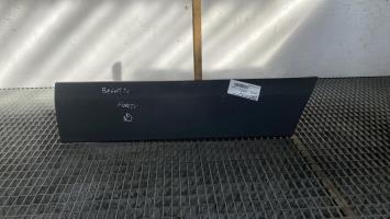 Baguette de porte avant droite