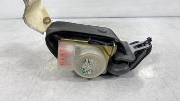 Ceinture arriere droit