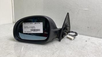 Specchietto retrovisore sinistro