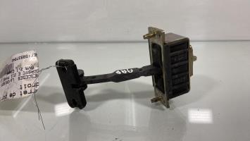 Limitador de puerta trasera derecha