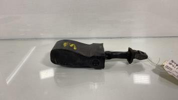 Arresto portiera posteriore destra