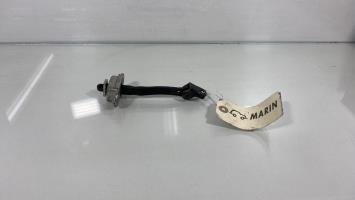 Limitador de puerta trasera derecha