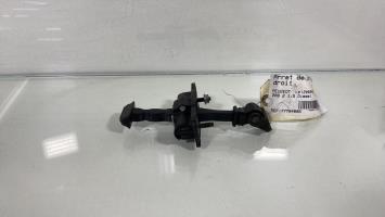 Limitador de puerta trasera derecha