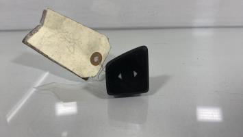 Interruttore lavacristalli anteriore sinistro