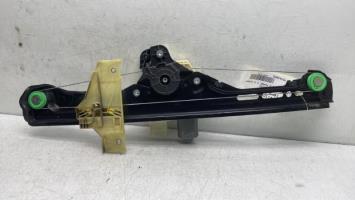 Elevalunas eléctrico trasero izquierdo