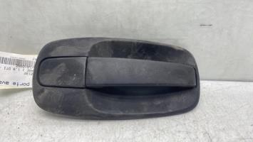 Poignee porte avant droit