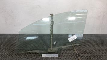 Vitre avant gauche