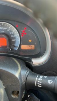 Fendinebbia sinistro (luce)