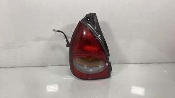 Fanale posteriore principale sinistro (luci)