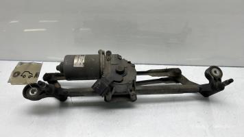 Moteur essuie glace avant