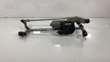 Moteur essuie glace avant