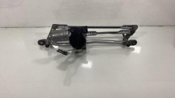 Motor de limpiaparabrisas delantero
