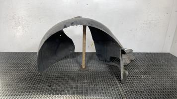 Guardabarros delantero izquierdo