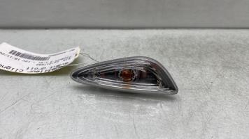 Ripetitore lampeggiante anteriore destro (Luci)