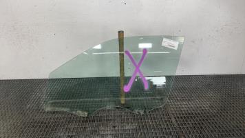 Vitre avant gauche