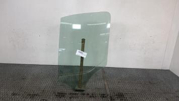 Vitre avant gauche