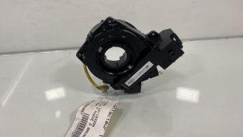 Contactor giratorio