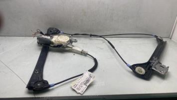 Elevalunas eléctrico delantero derecho