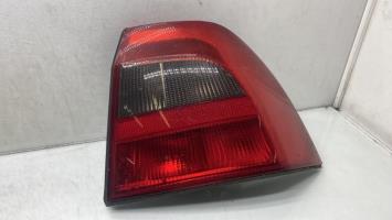 Fanale posteriore principale destro (luci)