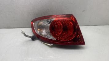 Fanale posteriore principale sinistro (luci)