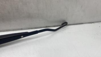 Bras essuie glace avant gauche