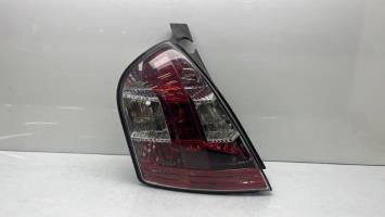 Fanale posteriore principale sinistro (luci)
