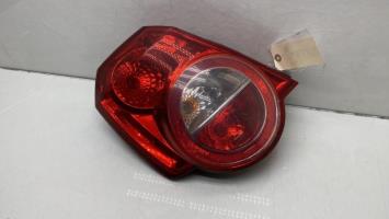 Fanale posteriore principale sinistro (luci)