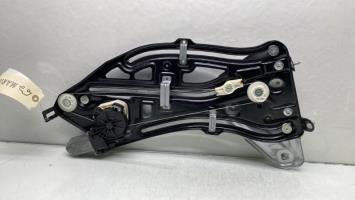 Elevalunas eléctrico trasero izquierdo