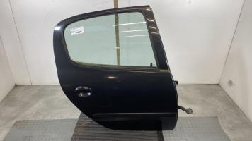 Puerta trasera derecha