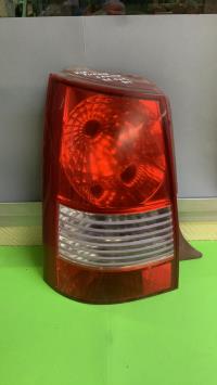 Luz trasera principal izquierda (luces)