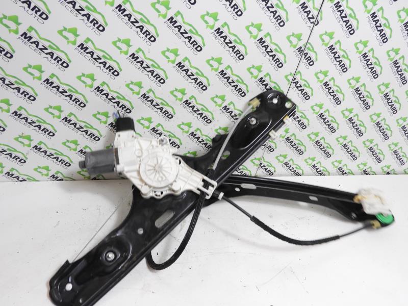 Leve vitre electrique avant droit