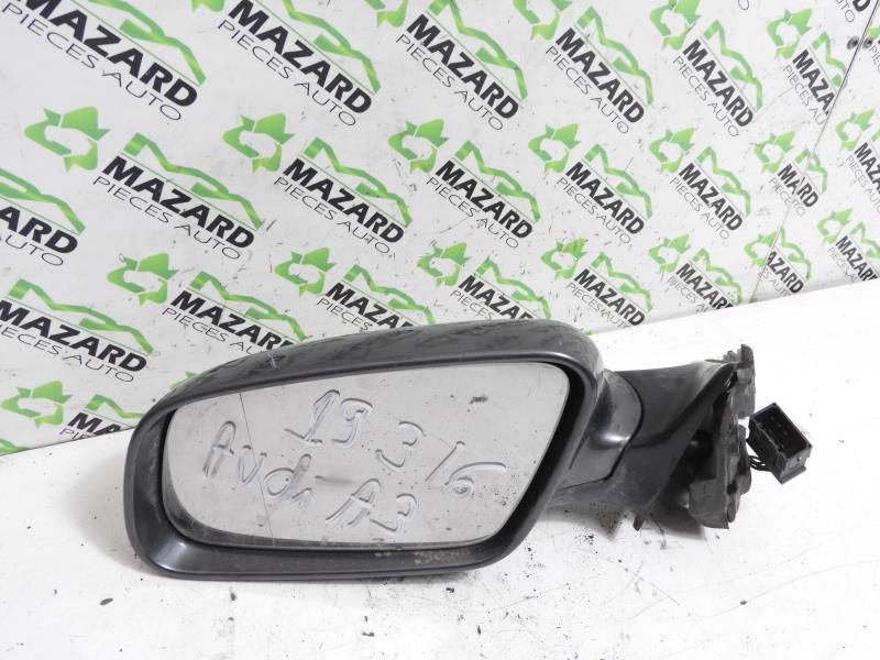 Retrovisor izquierdo