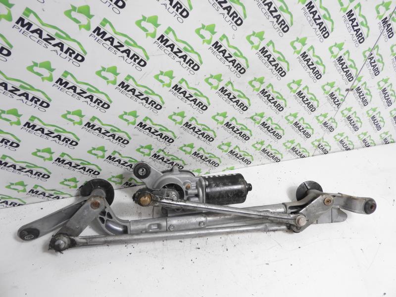 Moteur essuie glace avant