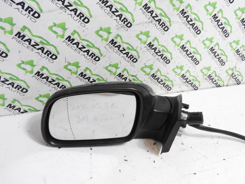 Specchietto retrovisore sinistro