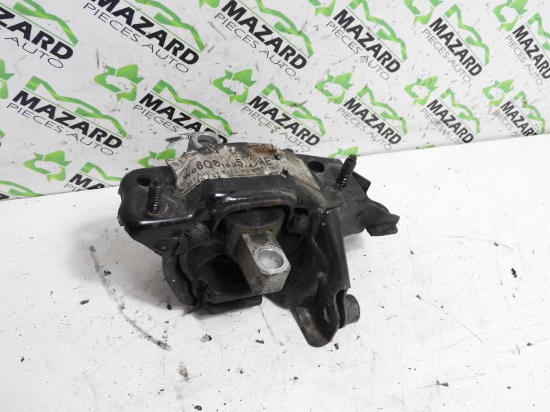 Support moteur droit