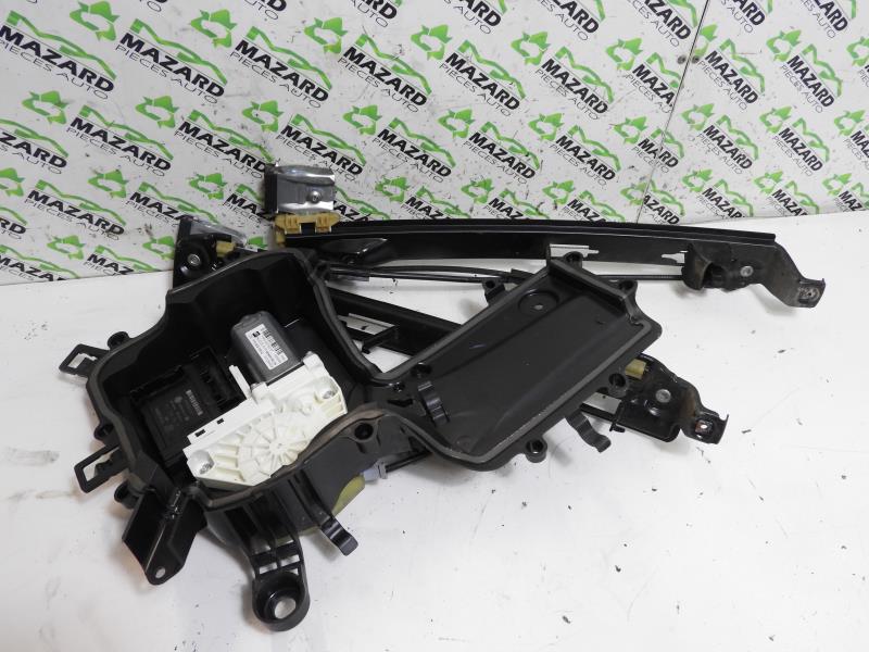 Leve vitre electrique avant droit