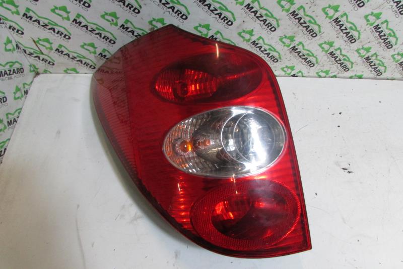 Fanale posteriore principale sinistro (luci)