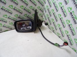 Specchietto retrovisore sinistro