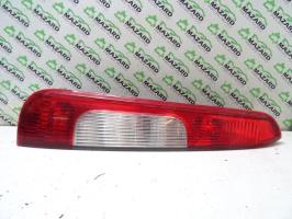 Fanale posteriore principale sinistro (luci)