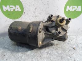 Motore tergicristallo anteriore
