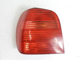 Fanale posteriore principale sinistro (luci)